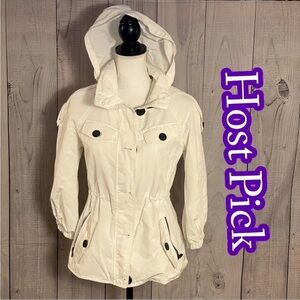 ✅2X Host Pick✅ BCBGMaxAzria Hooded Coat, Small